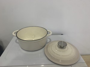 cast iron cooking pots