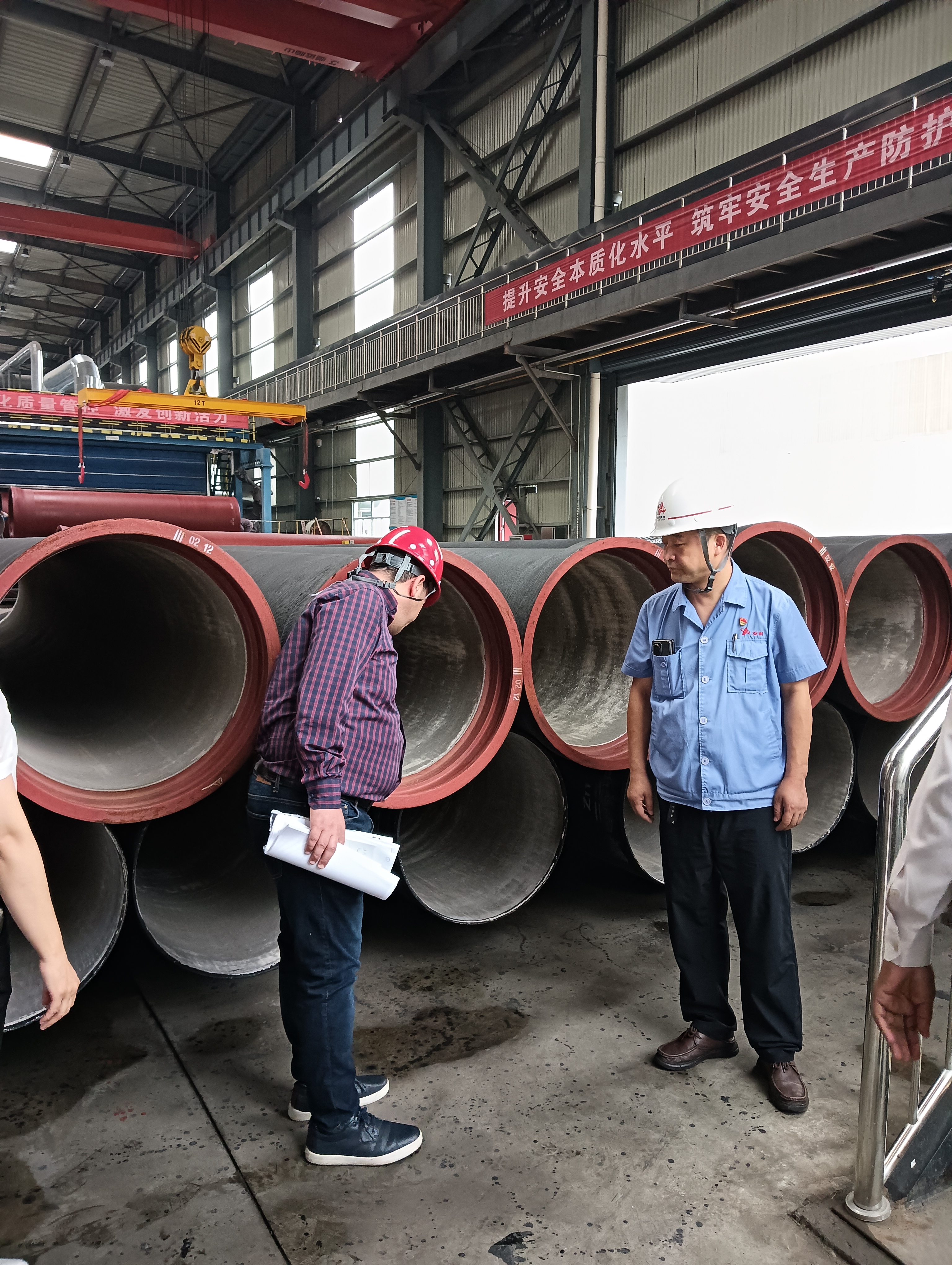 What is the Difference between HDPE and Ductile Iron Pipes?